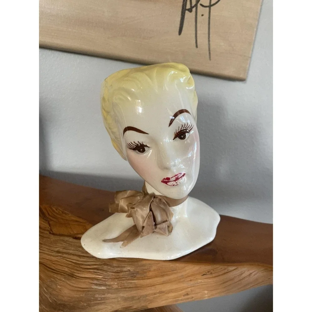 VTG MCM Deco Signed HORTON CERAMICS Head Vase Blonde Glamour Girl Original Scarf